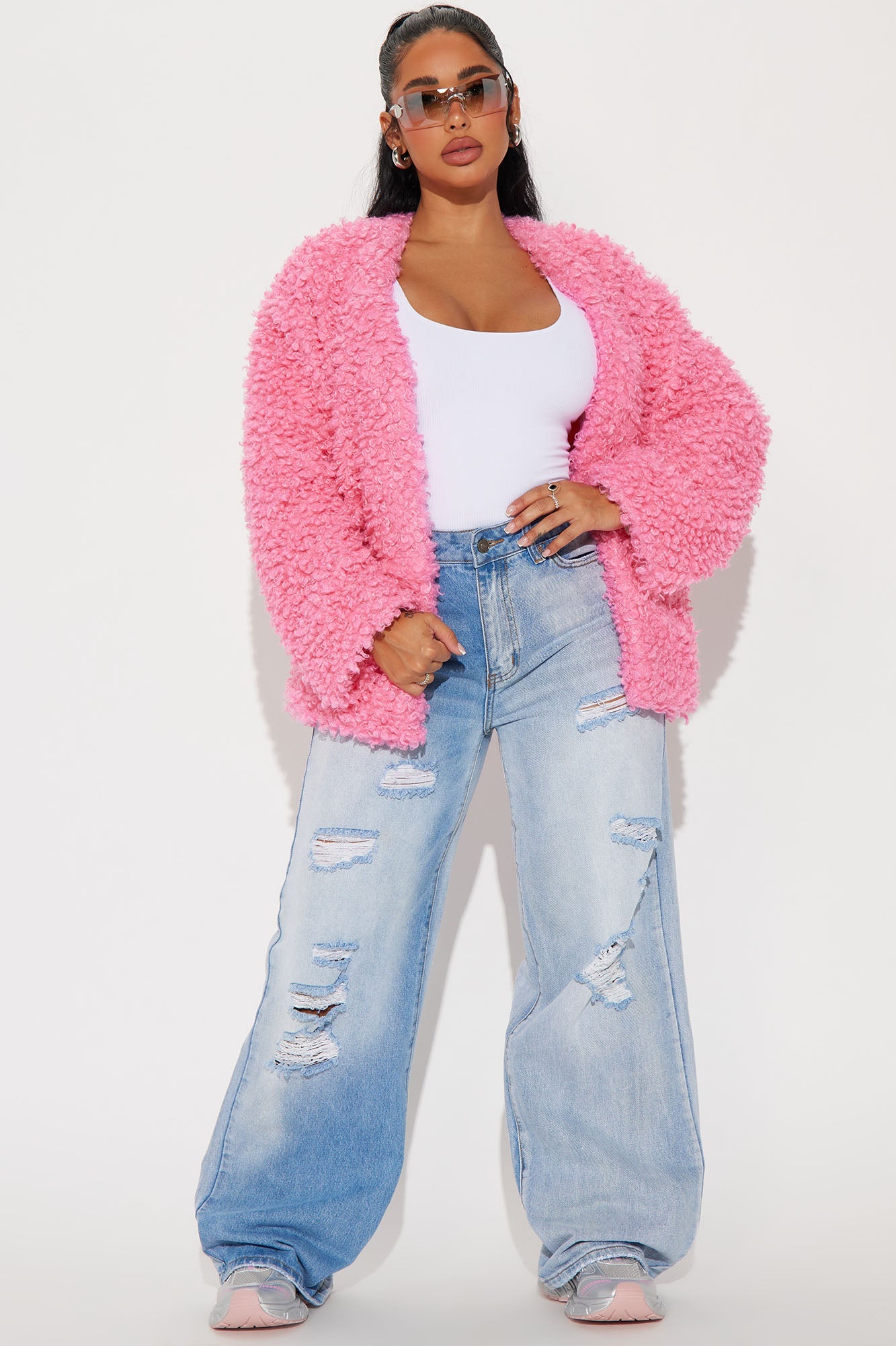https://cdn.shopify.com/s/files/1/0293/9277/files/08-15-24_S1_44_700875_HotPink_KT_SS_14-33-19_125229_TT.jpg?v=1723843323