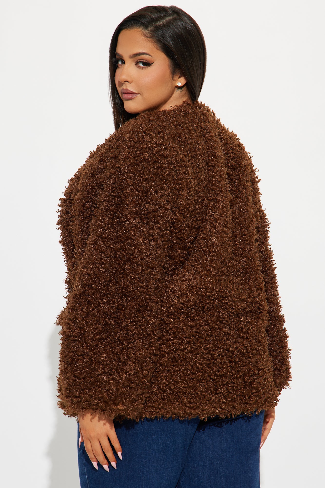 https://cdn.shopify.com/s/files/1/0293/9277/files/08-19-24_S5_22_700875_Chocolate_KT_SS_11-40-17_PLUS_8578_PXF.jpg?v=1724191235